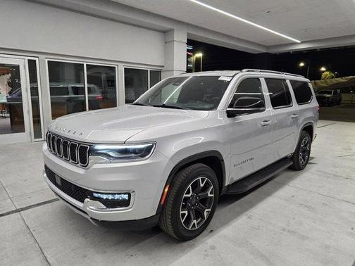 2023 Jeep Wagoneer L Series III