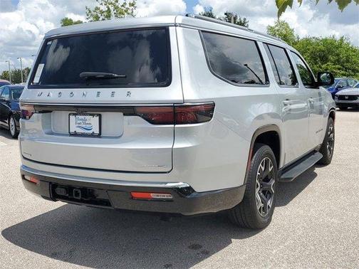 2023 Jeep Wagoneer L Series III