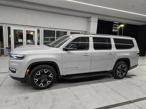 2023 Jeep Wagoneer L Series III