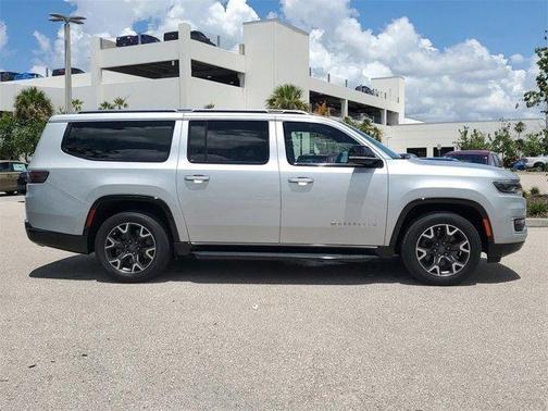 2023 Jeep Wagoneer L Series III