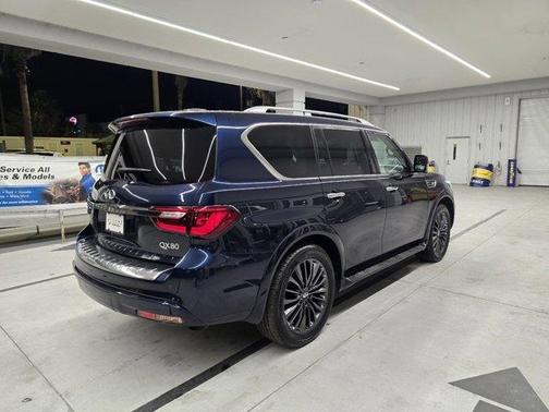 2022 INFINITI QX80 PREMIUM SELECT