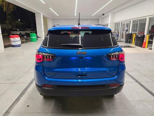 Hydro Blue Pearlcoat 2026 Jeep Compass Latitude