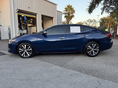 2017 Nissan Maxima 3.5 SV