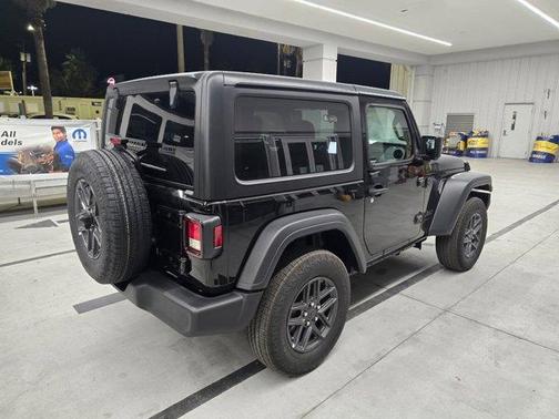 2025 Jeep Wrangler Sport