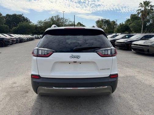 Bright White Clearcoat 2019 Jeep Cherokee Limited