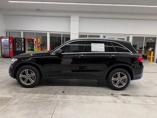 2022 Mercedes-Benz GLC 300 Base 4MATIC