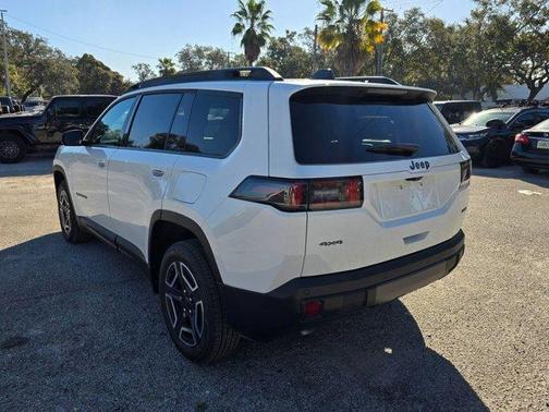 2026 Jeep Cherokee LAREDO/LIMITED