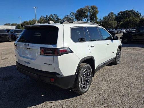 2026 Jeep Cherokee LAREDO/LIMITED