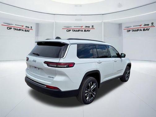 Bright White Clearcoat 2027 Jeep Grand Cherokee L Limited
