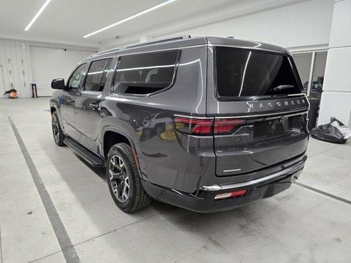 2023 Jeep Wagoneer L Series III