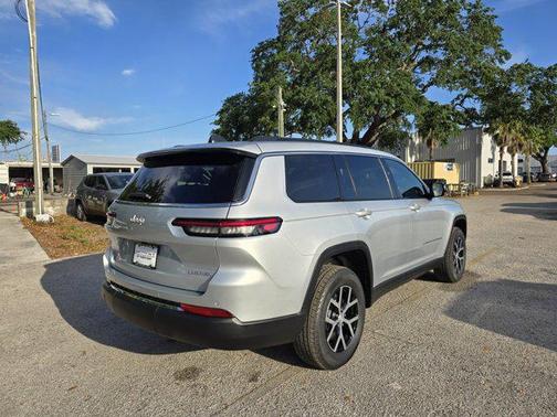 2025 Jeep Grand Cherokee L Limited