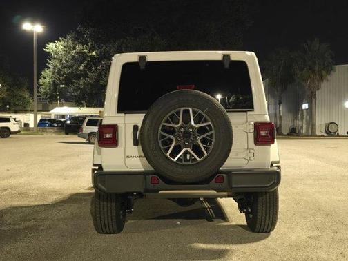 2025 Jeep Wrangler Sahara