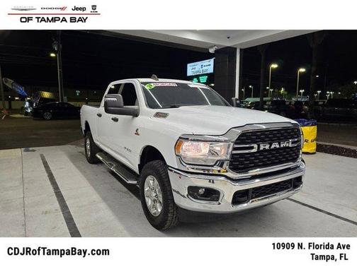 Bright White Clearcoat 2024 RAM 2500 Big Horn
