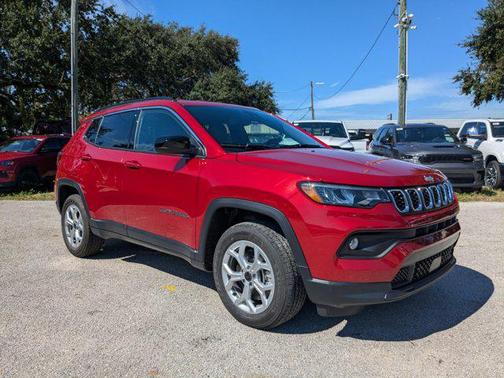 2025 Jeep Compass Latitude