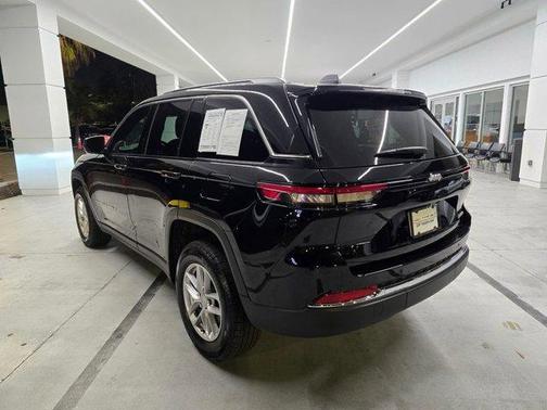 2025 Jeep Grand Cherokee Laredo X