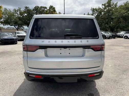 Silver Zynith 2024 Jeep Wagoneer Series II