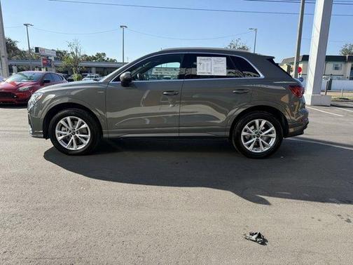 2024 Audi Q3 45 S line Premium