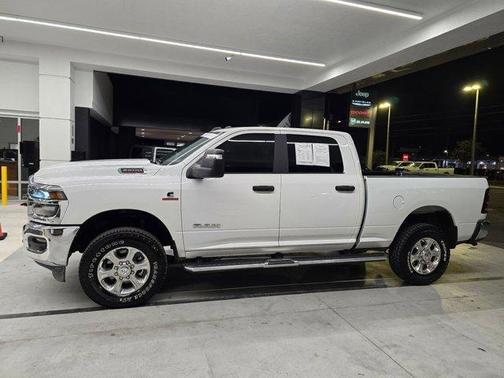 Bright White Clearcoat 2025 RAM 2500 Big Horn