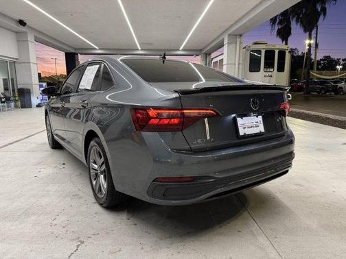 2022 Volkswagen Jetta 1.5T SE