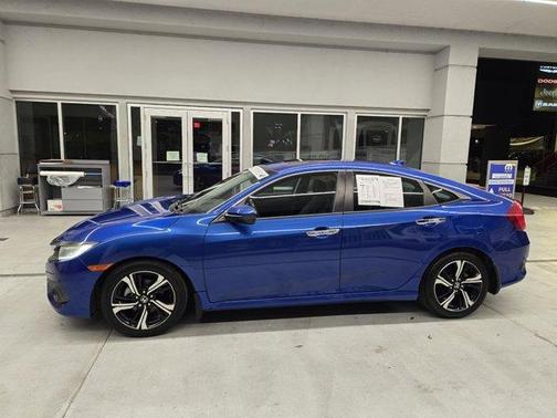 2017 Honda Civic Touring