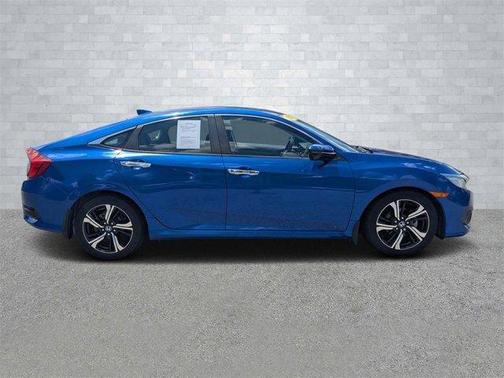 2017 Honda Civic Touring