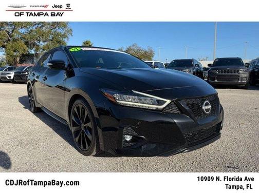 2023 Nissan Maxima SR