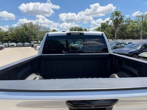 Silver Zynith 2026 RAM 1500 RHO