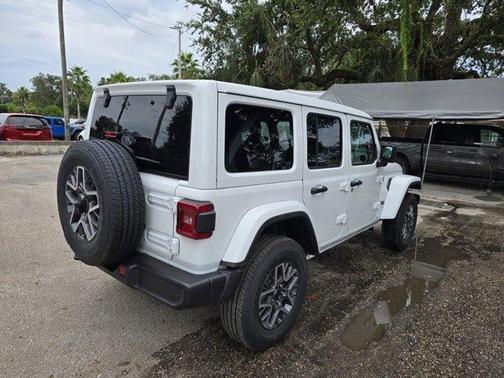 2025 Jeep Wrangler Sahara