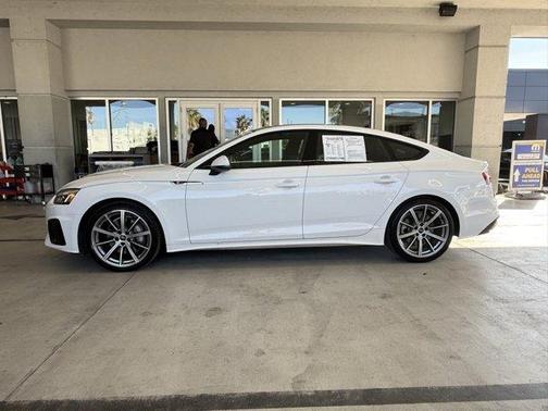 2025 Audi A5 Sportback S line Premium