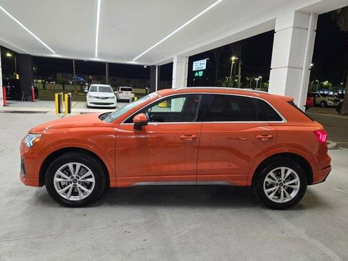 Pulse Orange 2025 Audi Q3 45 S line Premium