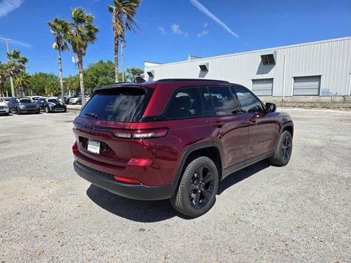 2025 Jeep Grand Cherokee Limited X
