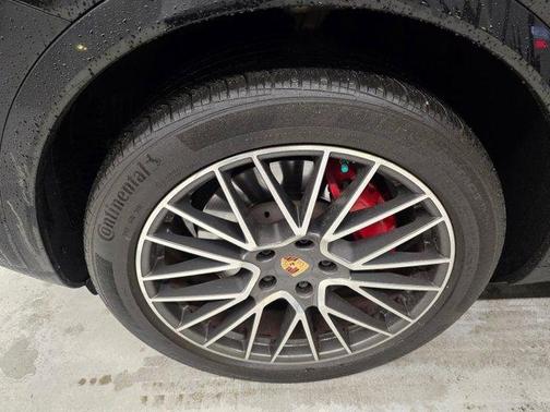 2021 Porsche Cayenne S