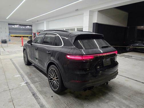 2021 Porsche Cayenne S