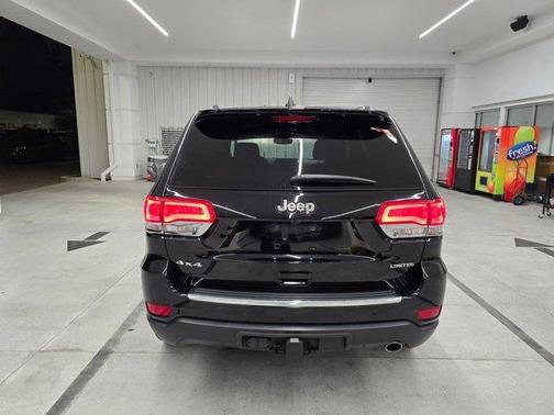 Diamond Black 2017 Jeep Grand Cherokee Limited