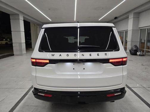 2025 Jeep Wagoneer L Series II