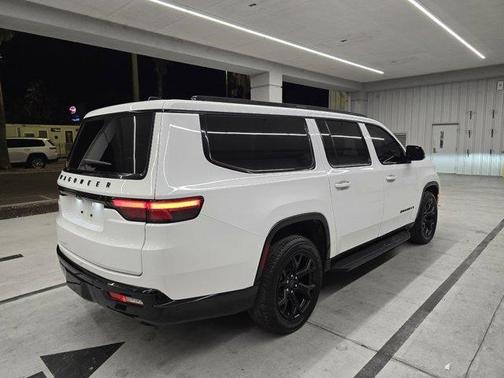 2025 Jeep Wagoneer L Series II