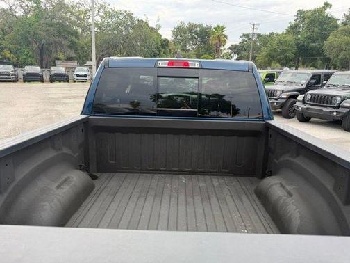 Patriot Blue Pearlcoat 2022 RAM 1500 Big Horn
