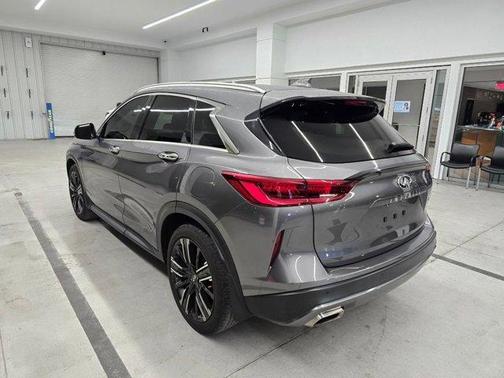 2022 INFINITI QX50 Luxe