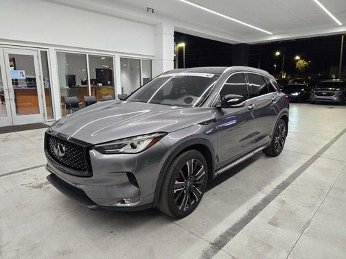 2022 INFINITI QX50 Luxe