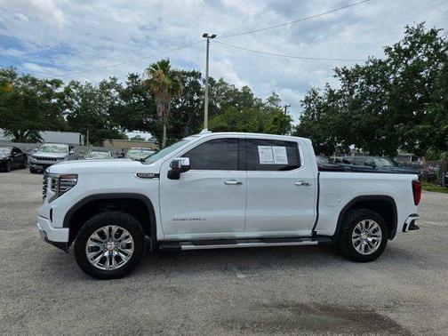 Summit White 2022 GMC Sierra 1500 Denali