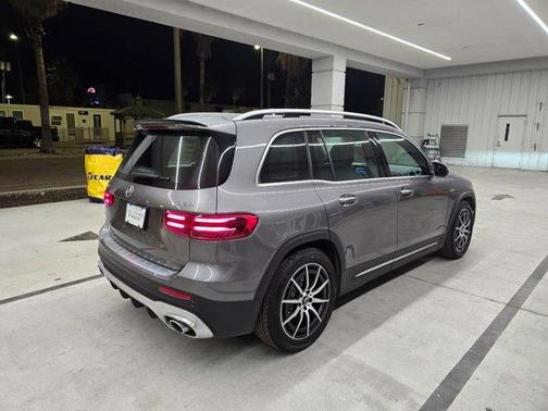 2025 Mercedes-Benz AMG GLB 35 Base