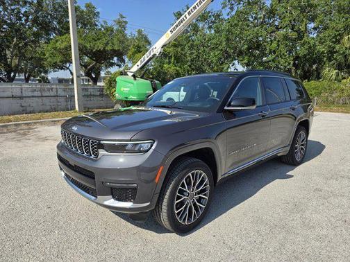 2025 Jeep Grand Cherokee L Summit Reserve
