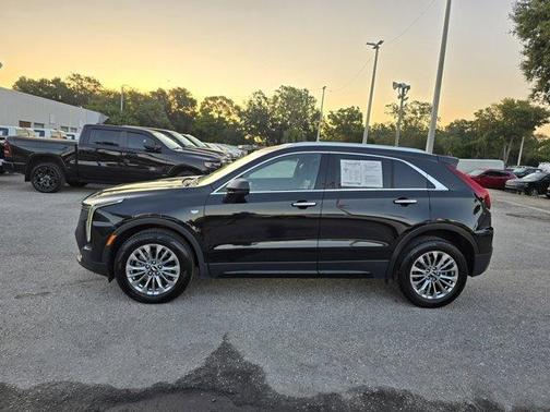 2024 Cadillac XT4 Premium Luxury
