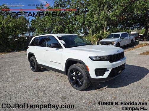 2025 Jeep Grand Cherokee Altitude
