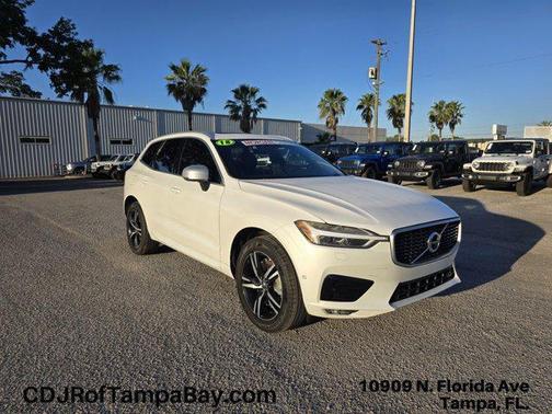 2018 Volvo XC60 T6 R-Design