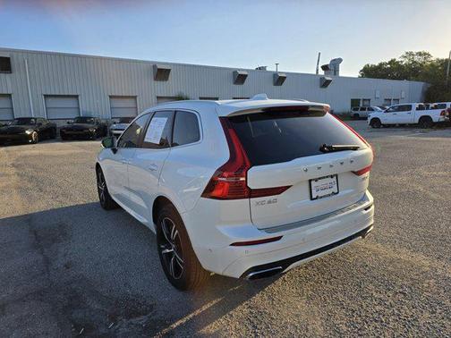 2018 Volvo XC60 T6 R-Design