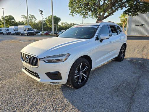 2018 Volvo XC60 T6 R-Design