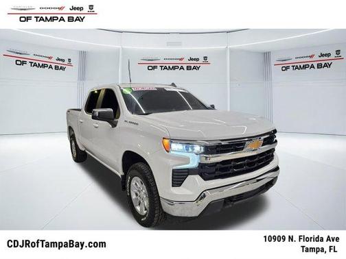 Summit White 2023 Chevrolet Silverado 1500 LT