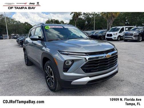 Sterling Gray Metallic 2024 Chevrolet Trailblazer LT
