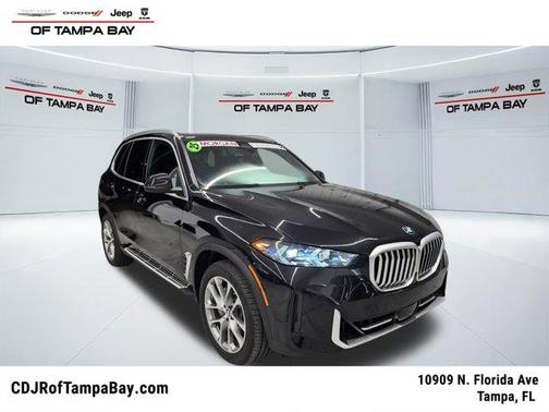 Black Sapphire Metallic 2025 BMW X5 xDrive40i